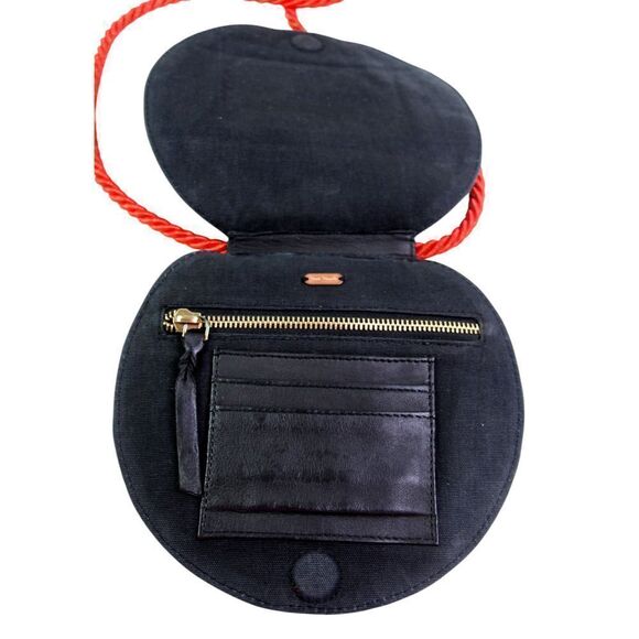 Free People BLACK REAL LEATHER RED CORD STRAP X-BODY SHOULDER BAG HANDBAG PURSE - Picture 7 of 12